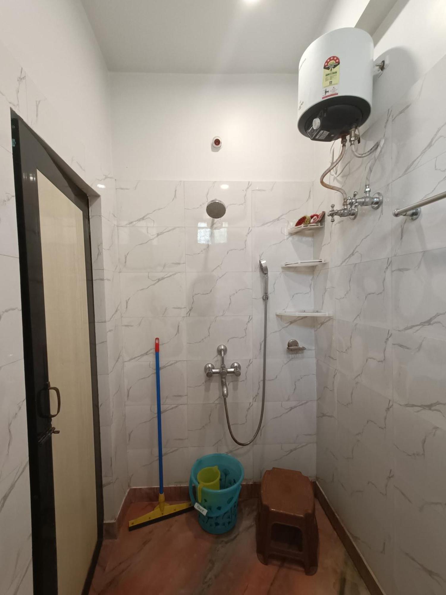 Ujjayanta Homestay Agartala Eksteriør bilde